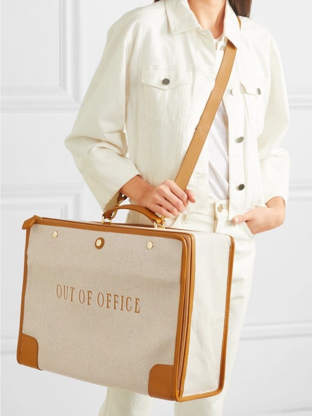 PARAVEL STOWAWAY suitcase with shoulder strap